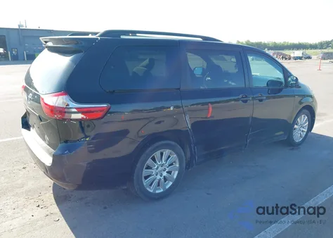 2015 Toyota Sienna Le 7 Passenger z USA, uszkodzony, nr VIN 5TDJK3DC6FS094668